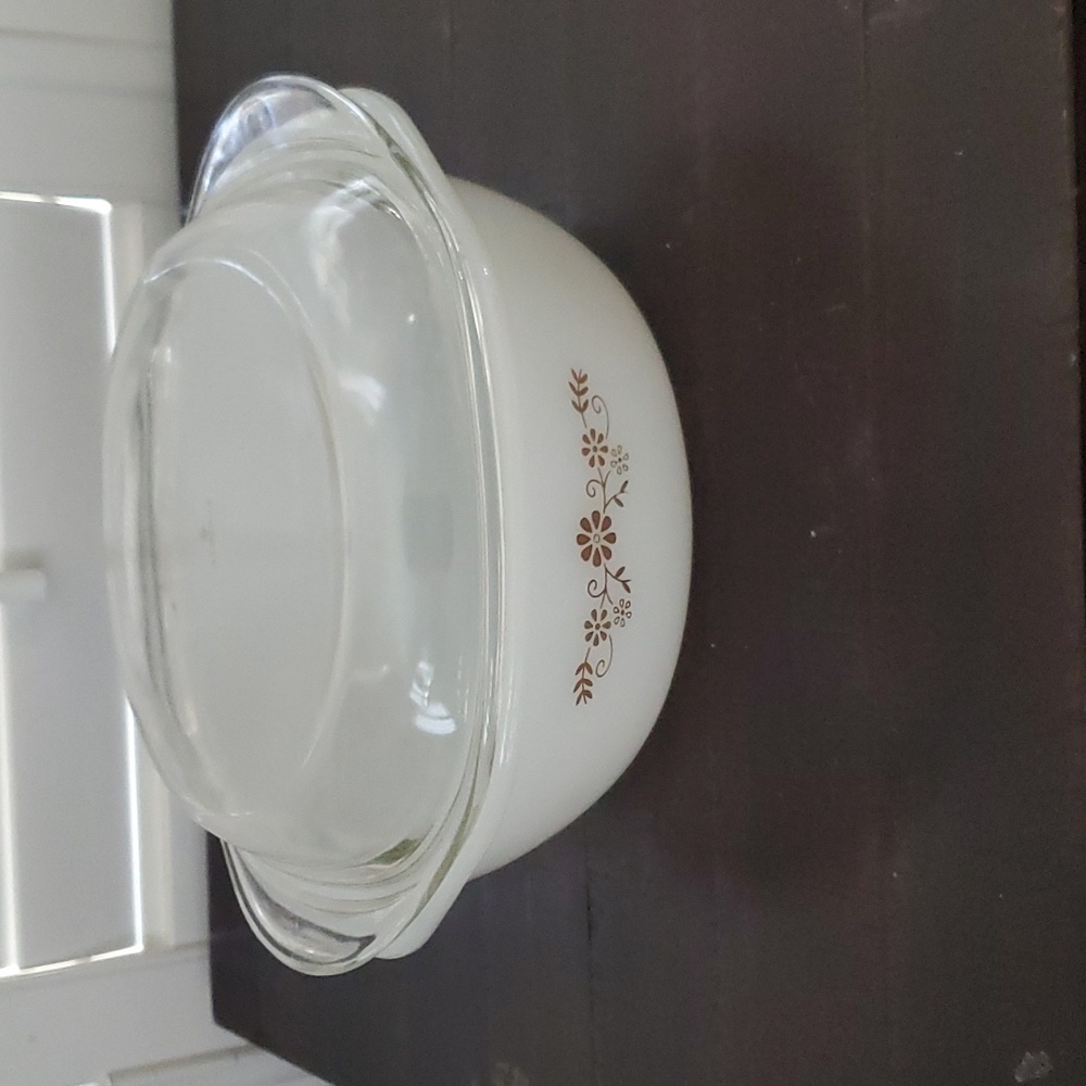 Vintage Pyr O Rey Milk Glass Broqn Daisy Casserole Dish with Lid